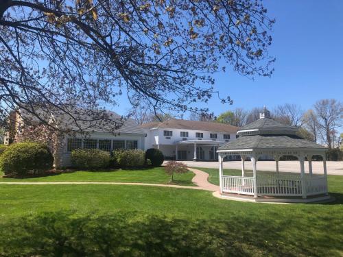 Best Western Plus The Inn At Hampton