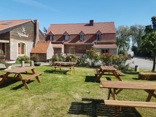Gîtes et Chambres d'Hôtes Au Cheval Noir