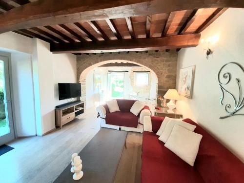 Villa Galearpe with private pool in Tuscany in Talla