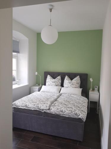 Alte Schule Wachenheim im Zellertal in Lampertheim