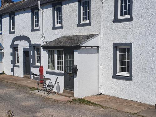 Lovely Cottage on Hadrians Wall 12 Miles From Carlisle in Port Carlisle