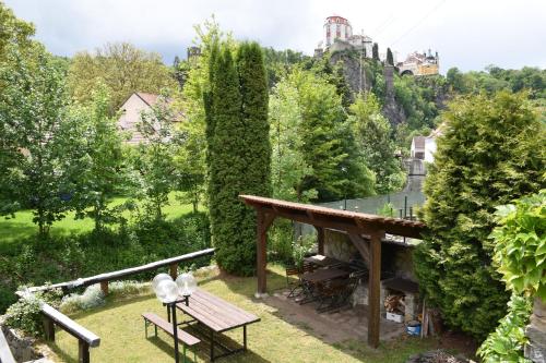 Dārzs, Pension Hamry in Vranov Nad Dyji