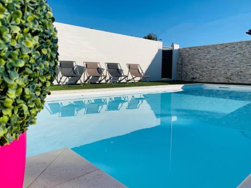 Holiday in Arles: Appartement privé dans notre villa avec piscine et jardin communs - Location saisonnière - Arles