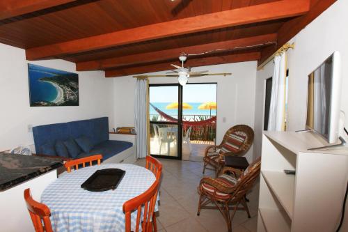 One-Bedroom Apartment image 5