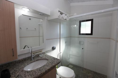 Two-Bedroom Apartment image 5