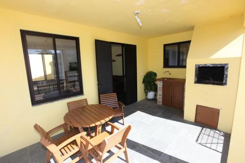 Three-Bedroom Apartment image 8