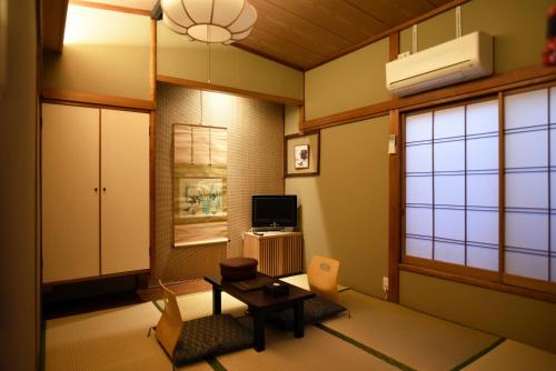 Japanese-Style Twin Room