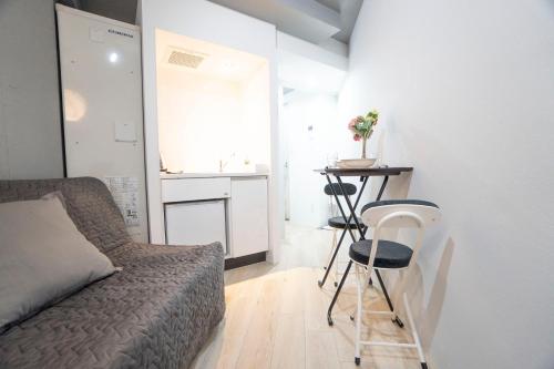 Hill Side Terrace Hiroo Shibuya 203