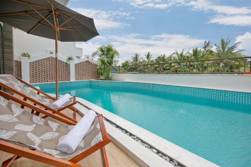 Villa Blake Hoi An - 수영장