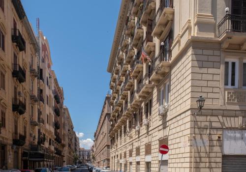 Casa Gagliani, a Liberty house in the old downtown, Palermo (fotografie 3)