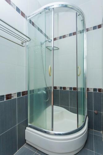 AMY VILLA 6pn 6wc 15bed - 11 Le Hong Phong