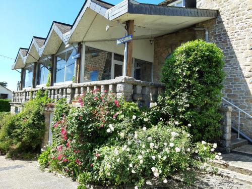 Home des Pins SARL - image 9