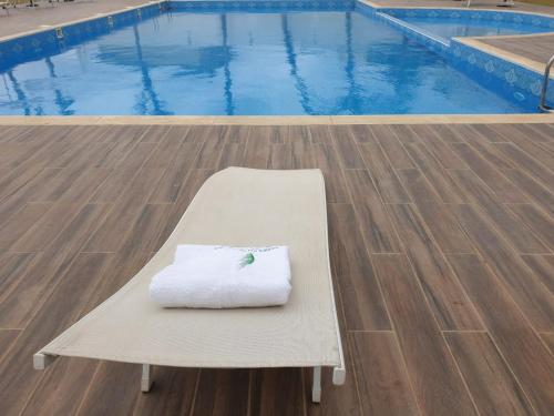 Tekemistä, Sierra Palms Resort in Freetown