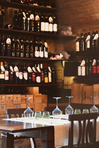 Osteria Del Borgo B&B - image 4