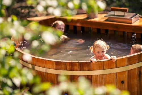 Treehouse Stvořidla - Hotel - Světlá nad Sázavou