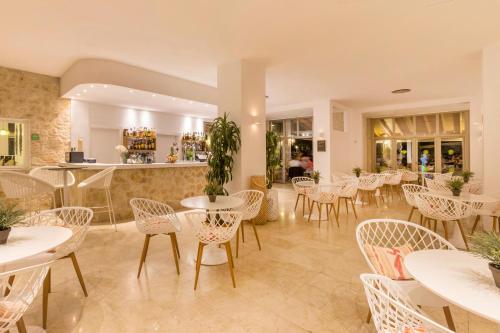 Houm Plaza Son Rigo - image 6