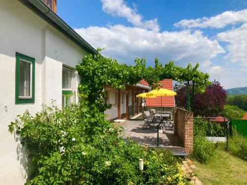 Sonnhof Ressl in Klosterneuburg, Österreich