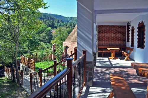 Dārzs, Casa Crina in Vale