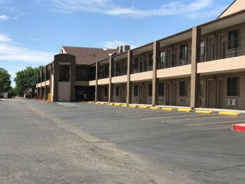 Days Inn by Wyndham Albuquerque West - main image