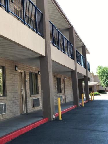 Go2 Inn & Suites By Relianse -Albuquerque