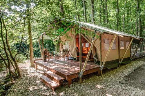 Glamping Safari - Africa House - Hotel - Zlín