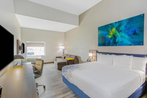 La Quinta Inn & Suites by Wyndham Miramar Beach-Destin