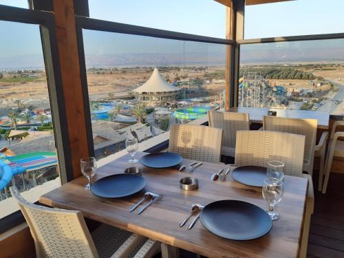 Dolphin Suites Hotel in Jeriko