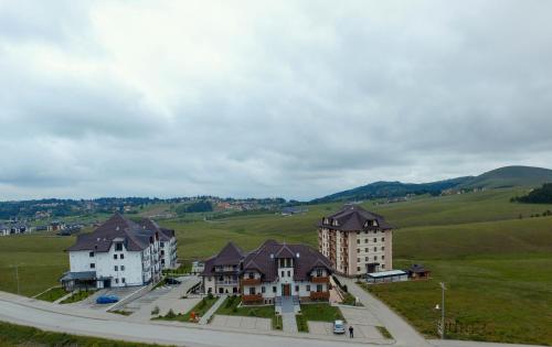 The View Zlatibor Hills - main image