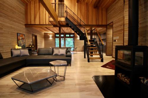 Hygge Chalet Hakuba - image 2