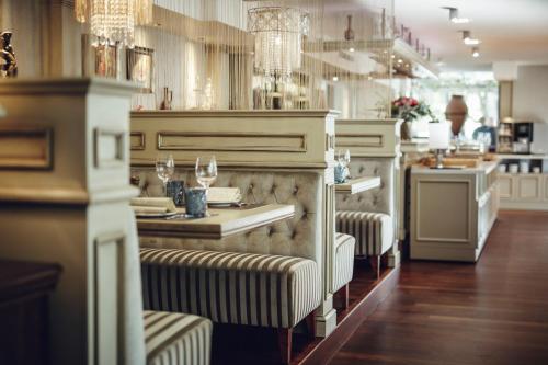 ห้องอาหาร, Ararat All Suites Hotel Klaipeda in ไคลเพดา