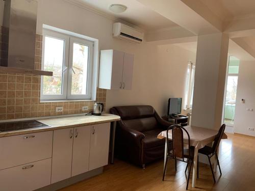 Apartment on Ordzhonikidze 30