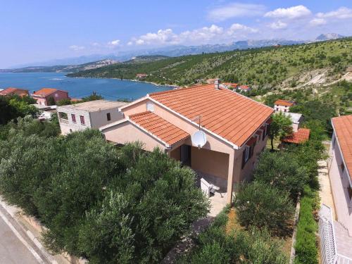 B&B Anić - Holiday Home Mia by Interhome - Bed and Breakfast Anić