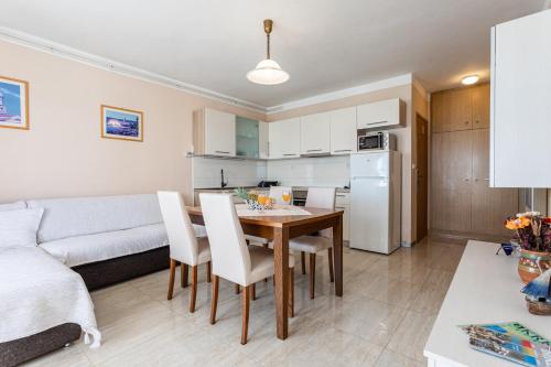 Apartments Villa Ana - image 14
