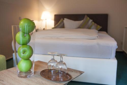 1 twin bed