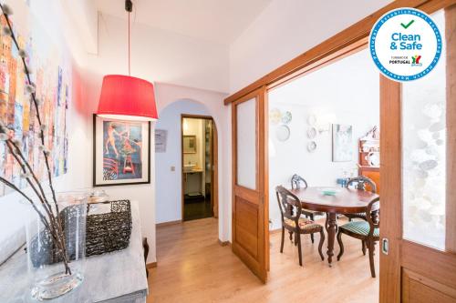  Sons do Mar - Charming Apartment by the Sea in Armação de Pêra