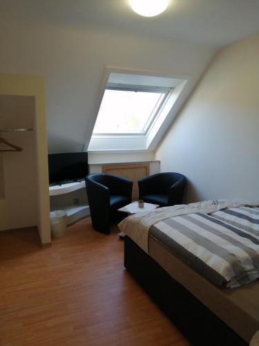 Small Double Room