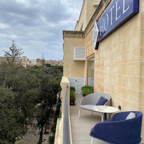 The Duke Boutique Hotel - image 10