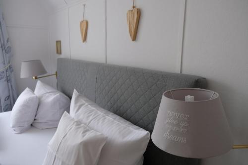 Maisonette One-Bedroom Apartment - Annex image 8