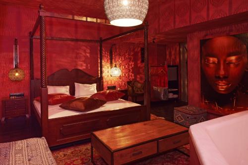 THE CRYSTAL BLUE XAIDARI HOTEL - image 8