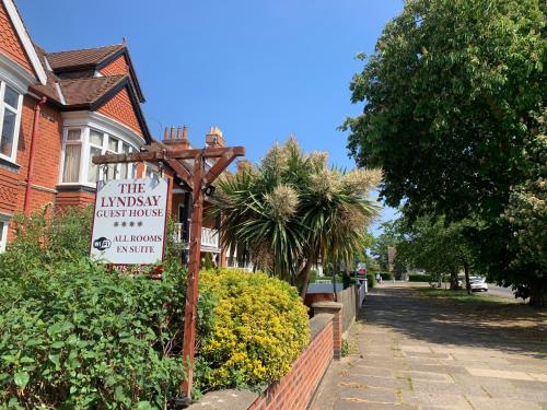 The Lyndsay Guest House - image 12