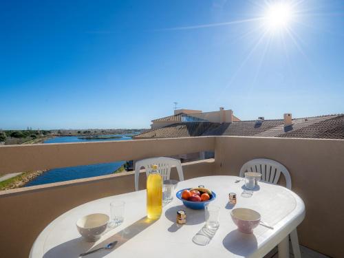 Apartment Terrasse du Soleil by Interhome - La Grande-Motte