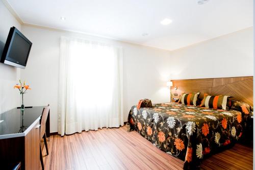 Hotel El Churra - image 9
