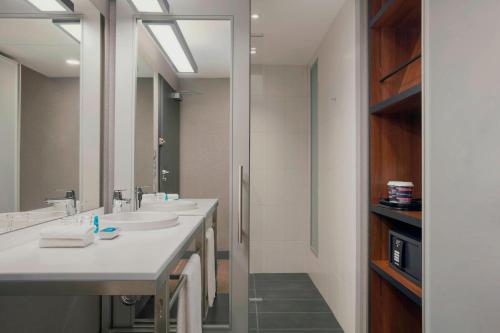 Sky Loft Hotel Kyiv by Rixwell - image 7