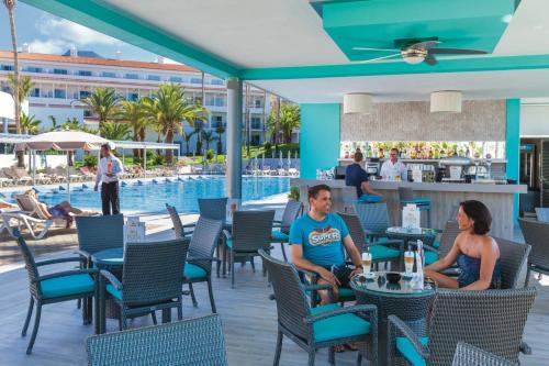 Restaurant, Hotel Riu Arecas - Adults Only in Tenerife
