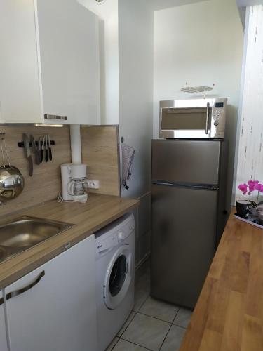 Petite halte Appt 103 in Sens