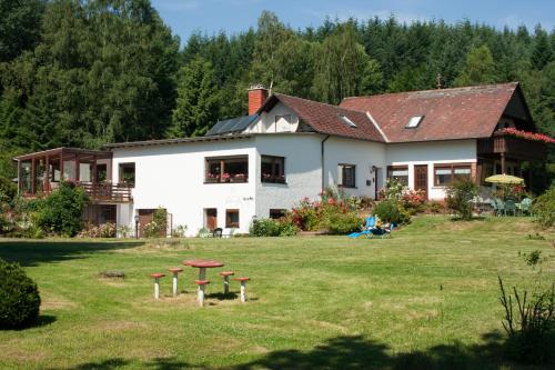 Haus am Wald - Urlaub am Nationalpark in Langweiler, Deutschland