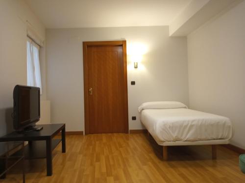 Pensión Begoña - centro ciudad, Bilbao (photo 5)