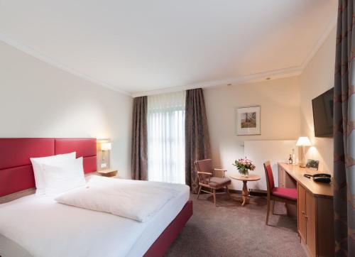 1 queen bed