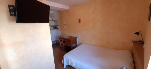 Chambre double, salle de bain privée
