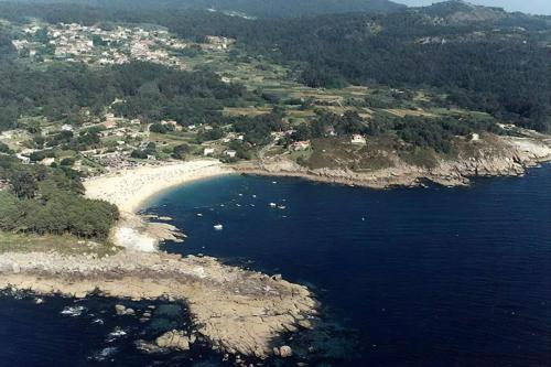 Un Paraiso Junto al Mar